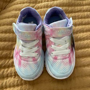 NEW Cloud Dye Toddler Skechers Sneakers